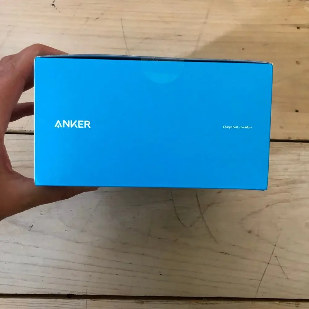 Anker NIB Wireless Charging Dock for Amazon Kindle Paperwhite Signature Edition